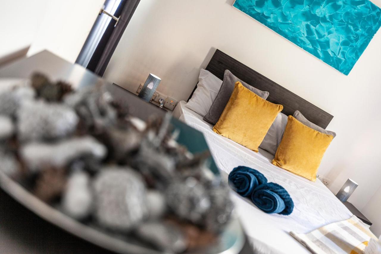 Z4 - SEAFRONT apartment St. Paul's Bay Buitenkant foto