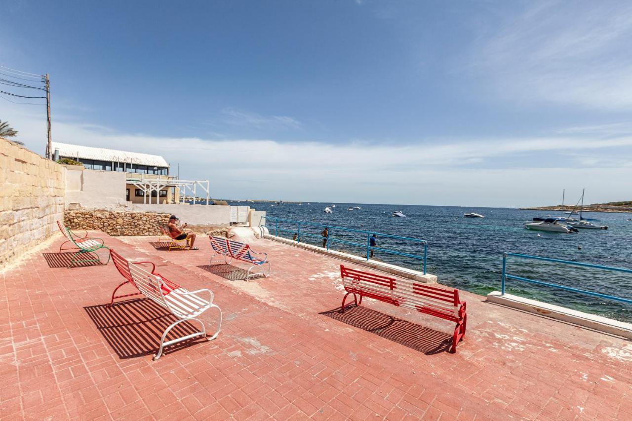 Z4 - SEAFRONT apartment St. Paul's Bay Buitenkant foto
